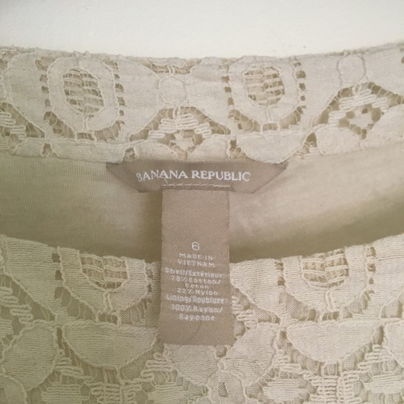 Lace Half-Sleeved Top - Picture 2 of 5